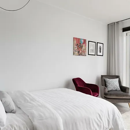 Bob W Telliskivi * Tallin