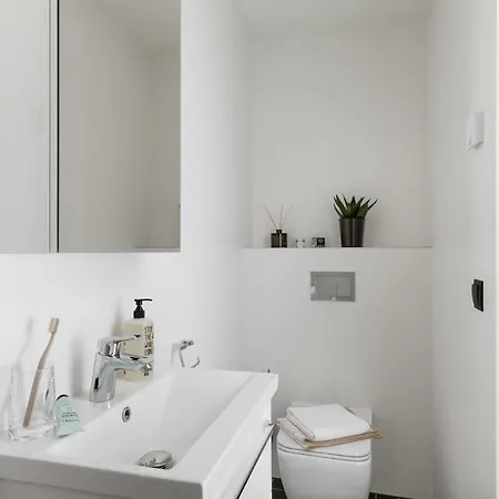 Bob W Telliskivi Reval