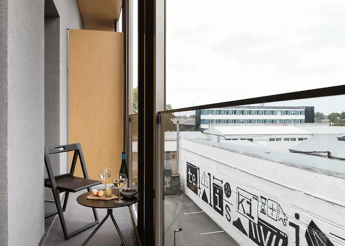 Bob W Telliskivi Tallinn