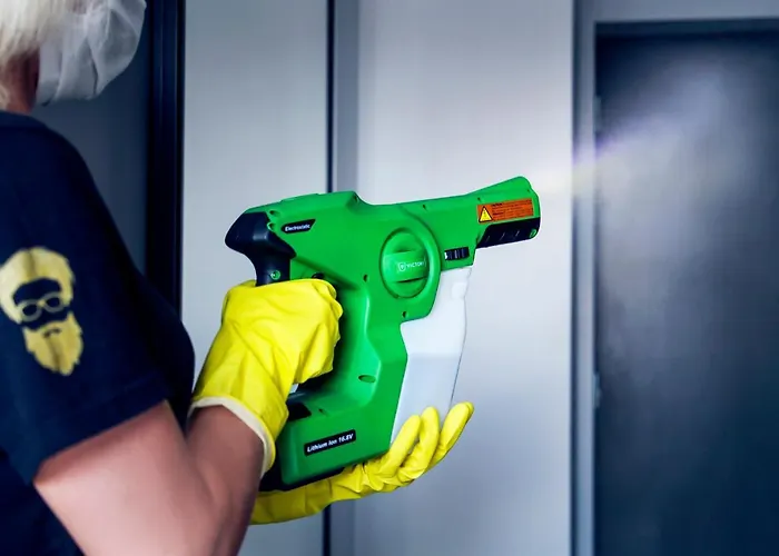 Bob W Telliskivi * Reval